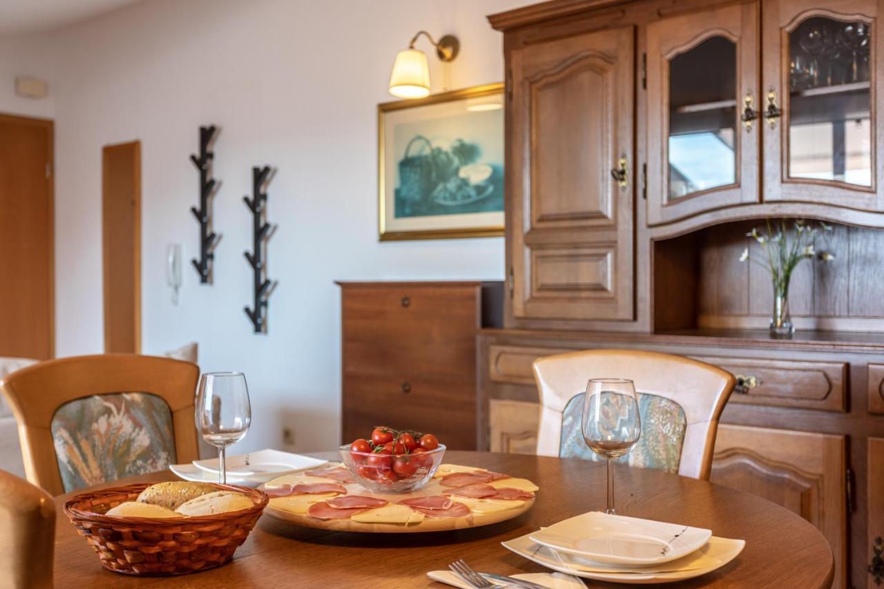 Apartment Tereza Malinska Exteriér fotografie