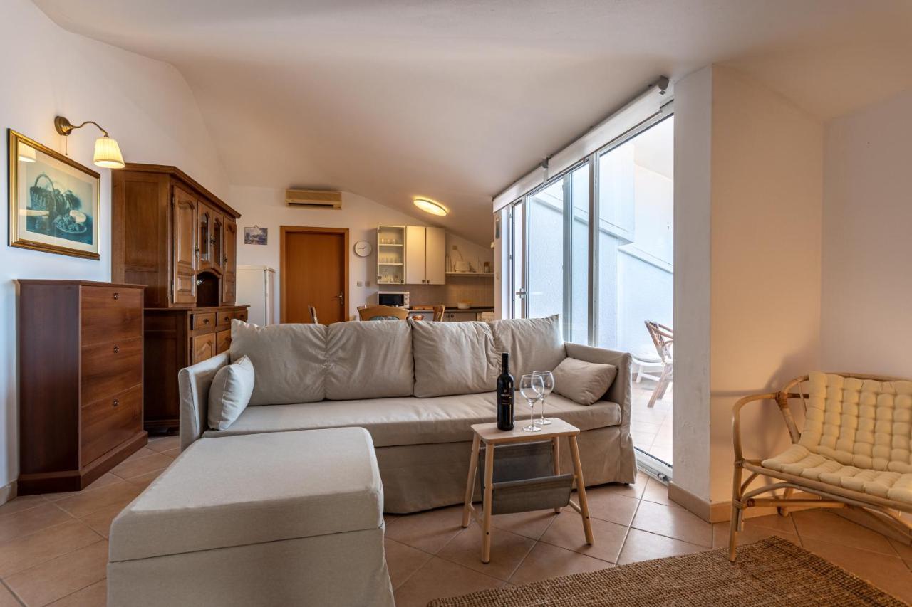 Apartment Tereza Malinska Exteriér fotografie