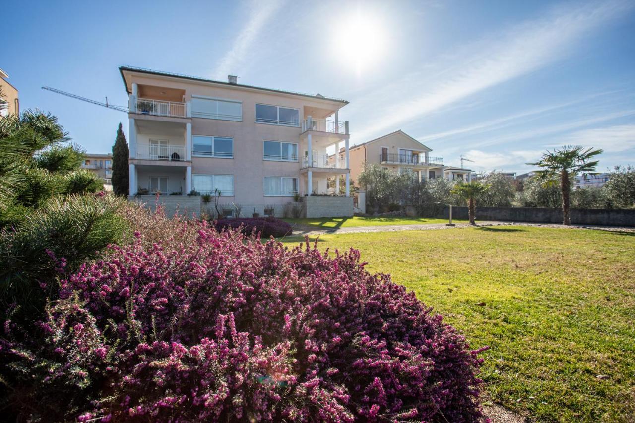 Apartment Tereza Malinska Exteriér fotografie